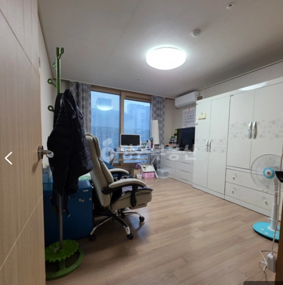 Post image 35