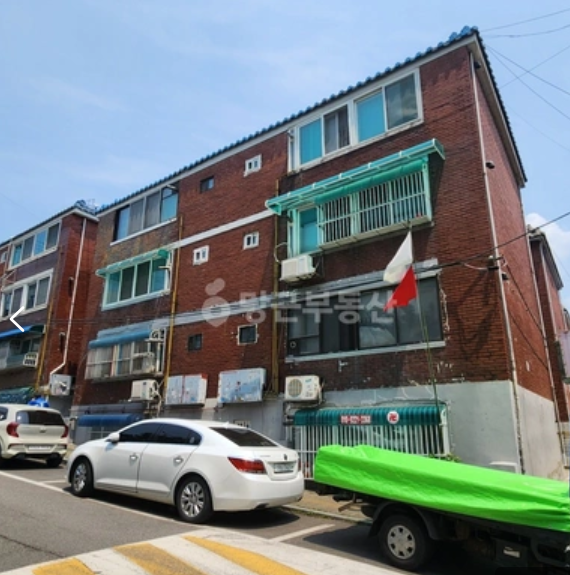 Post image 41