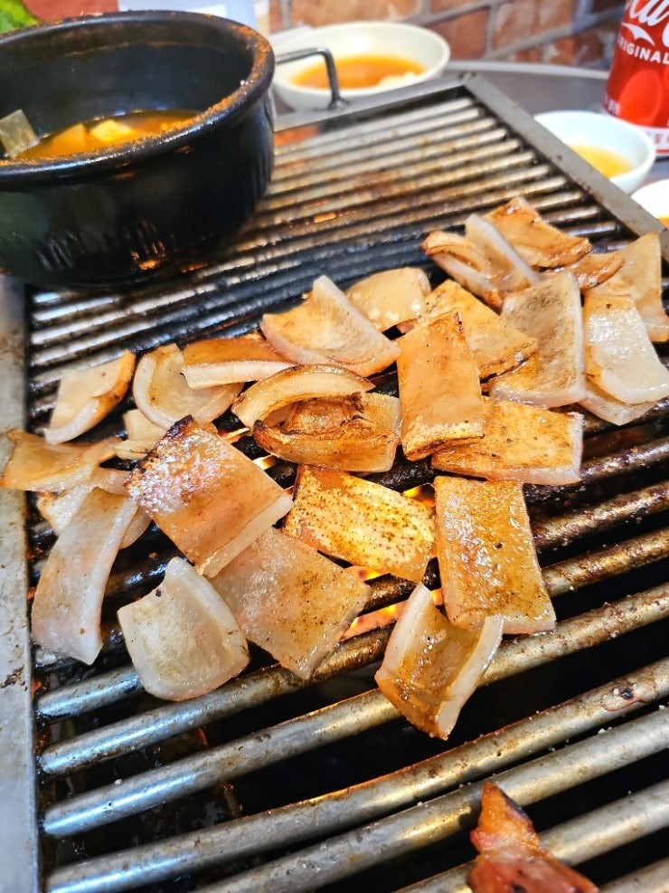 Post image 21