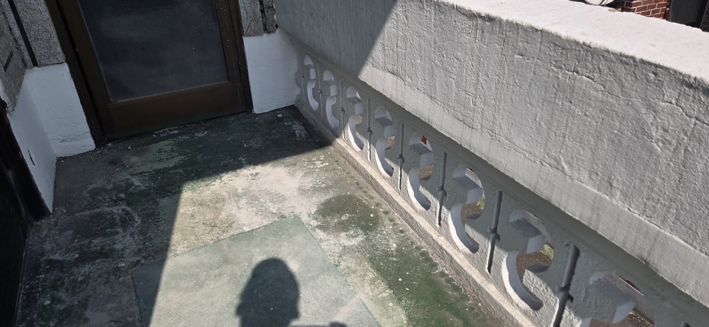 Post image 11