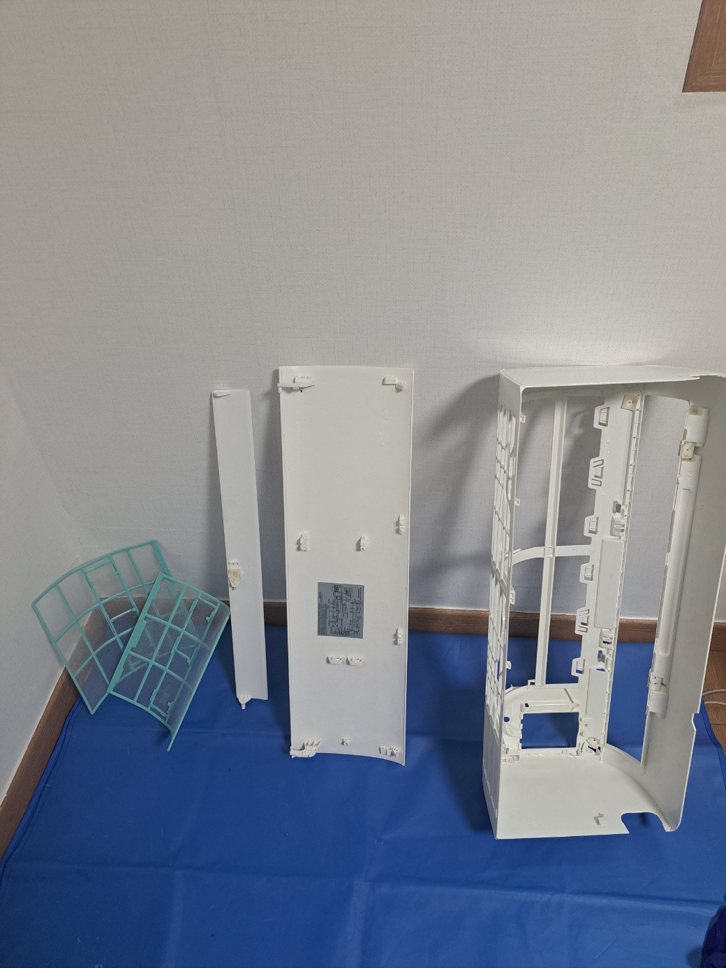 Post image 4