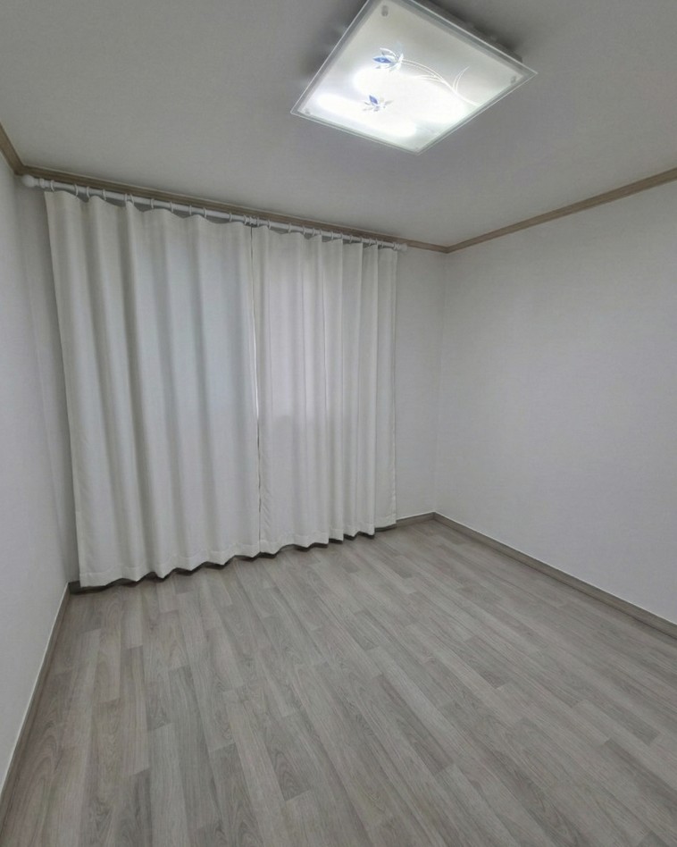 Post image 16