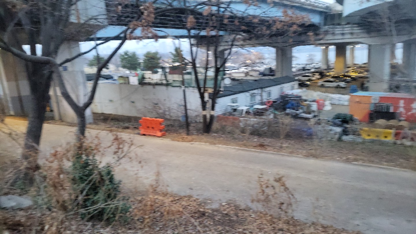 Post image 5