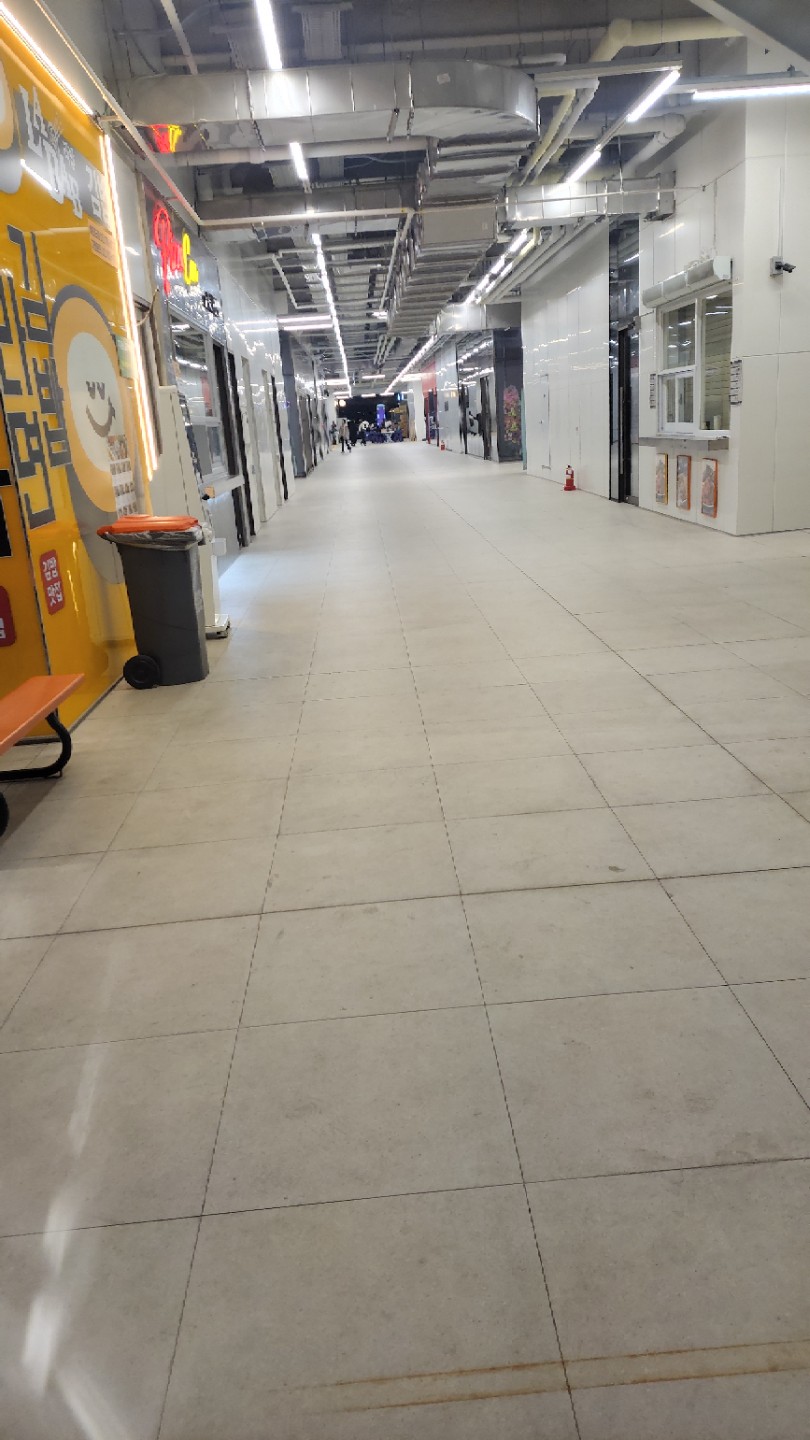 Post image 21