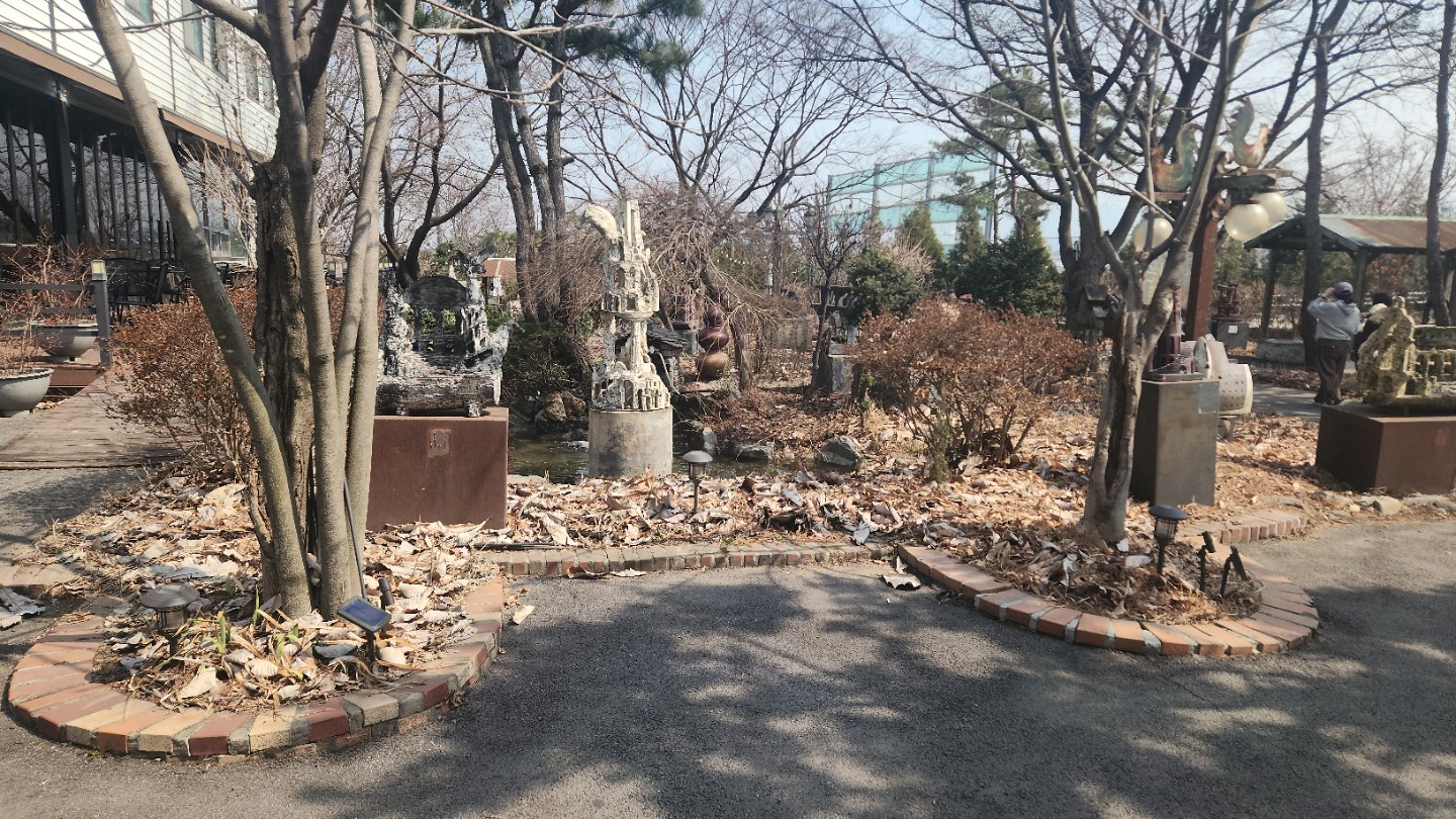 Post image 15