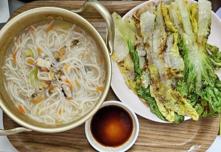 비오는날 국수와 전