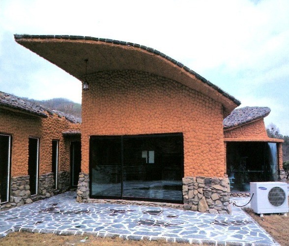 Post image 4