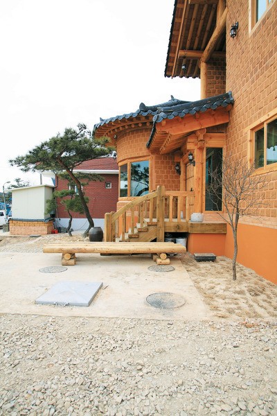 Post image 5