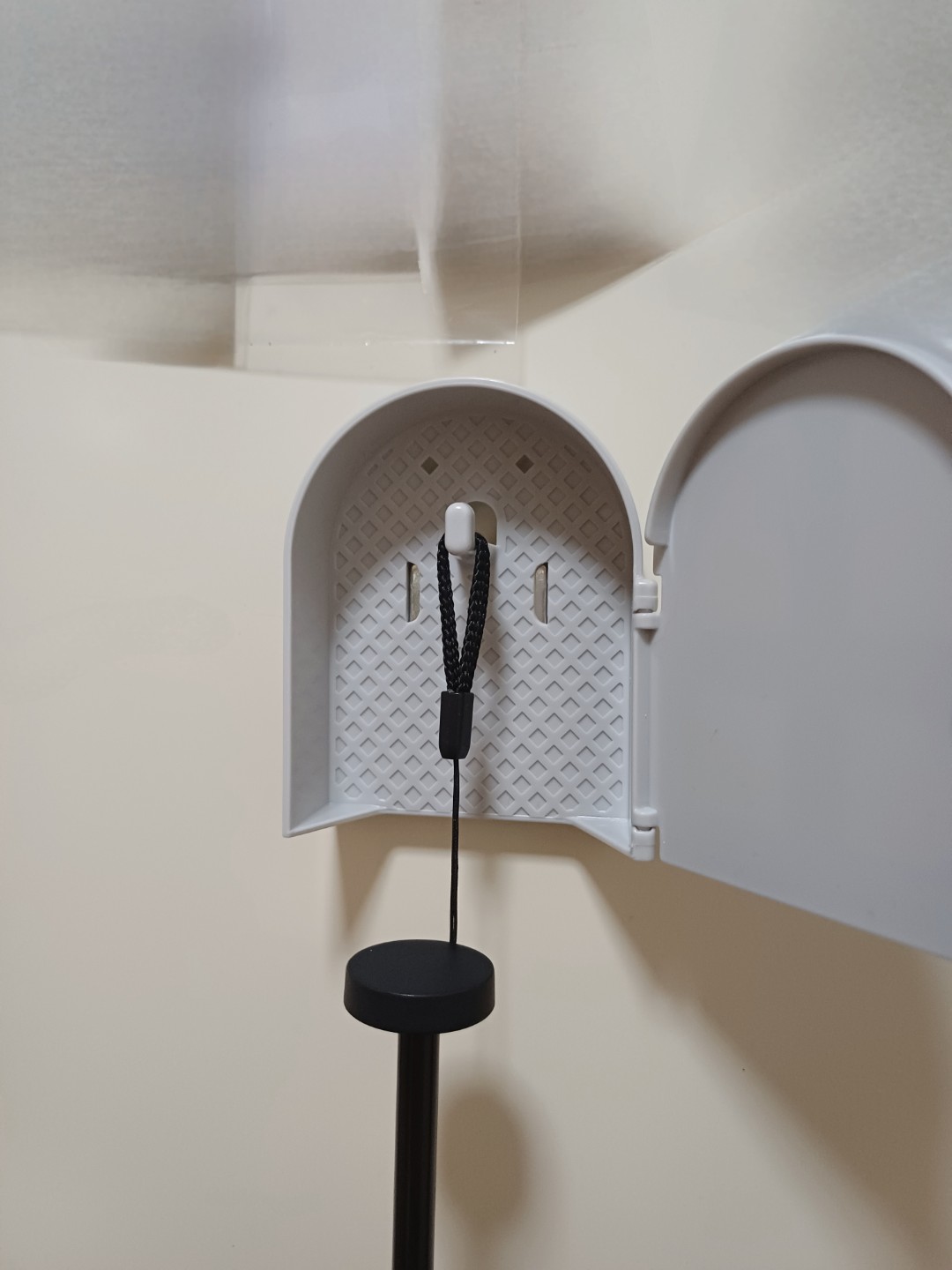 Post image 13