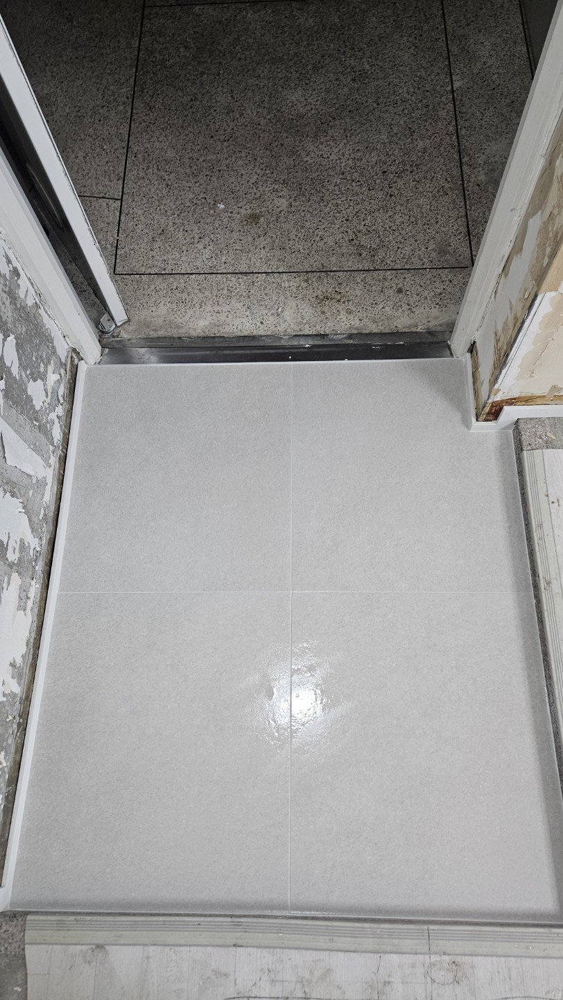 Post image 3