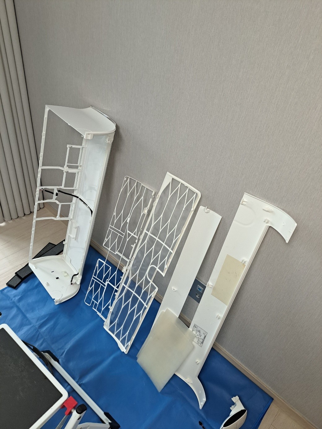 Post image 4