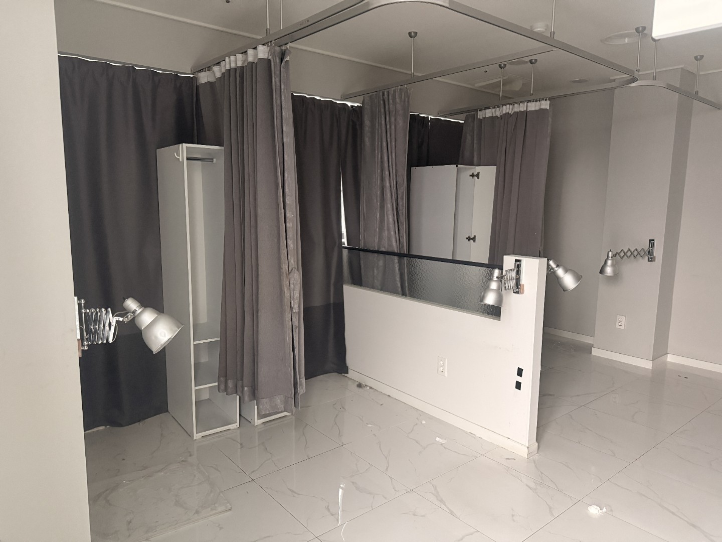 Post image 11