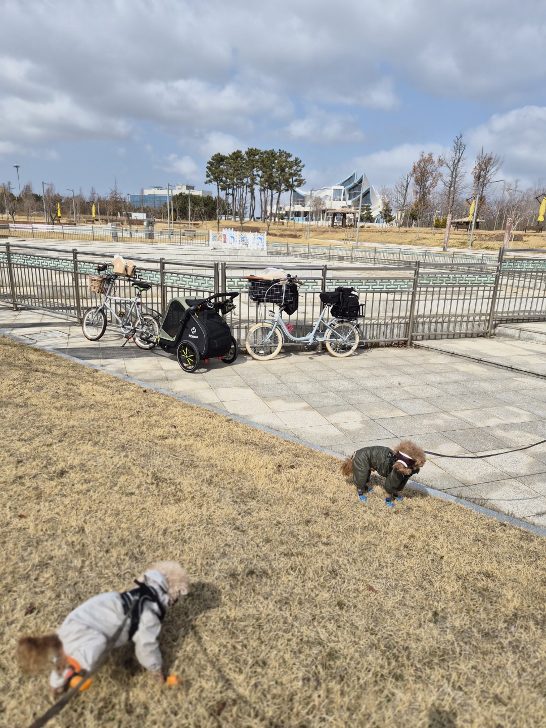 빠르지는 못하지만..