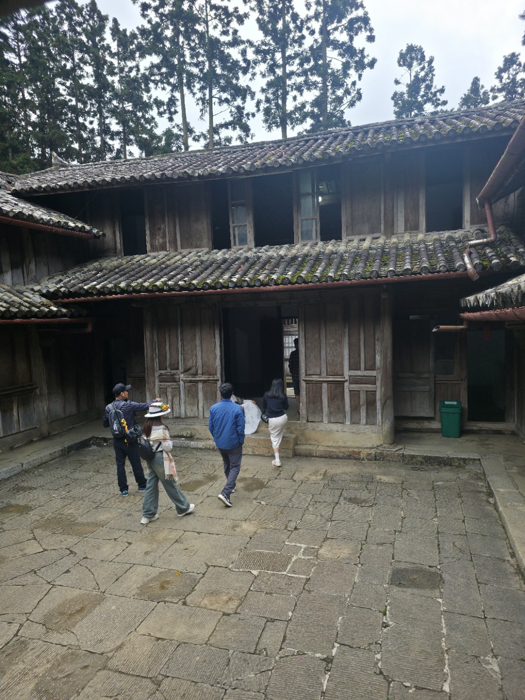 Post image 4