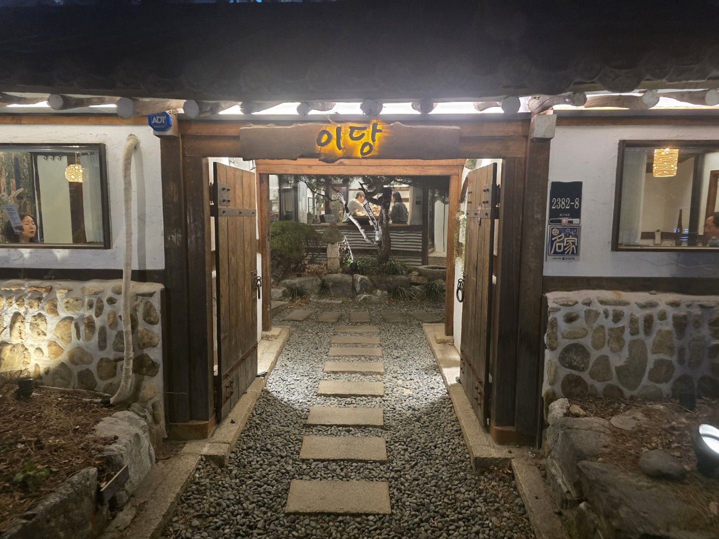 Post image 4