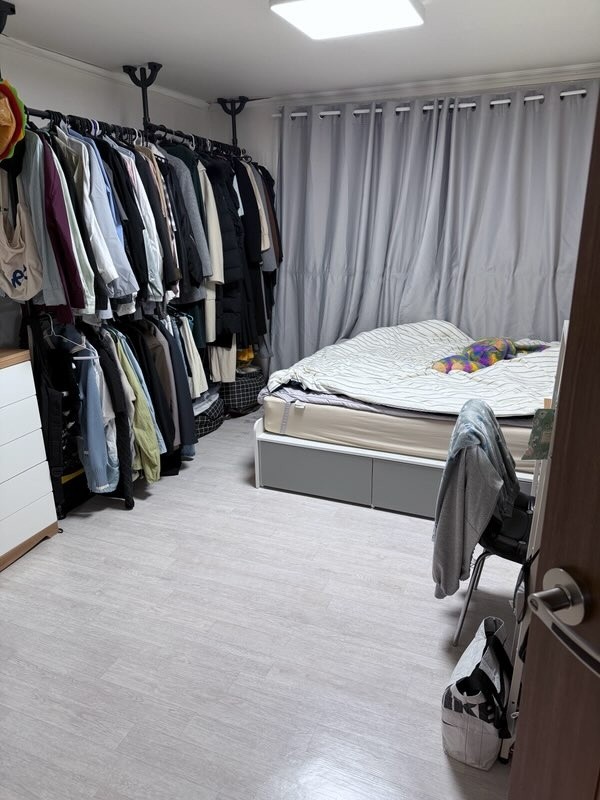 Post image 37