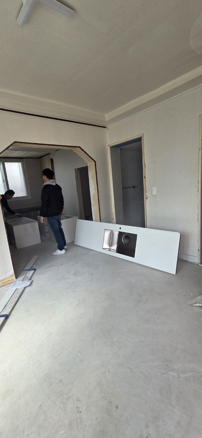 Post image 10