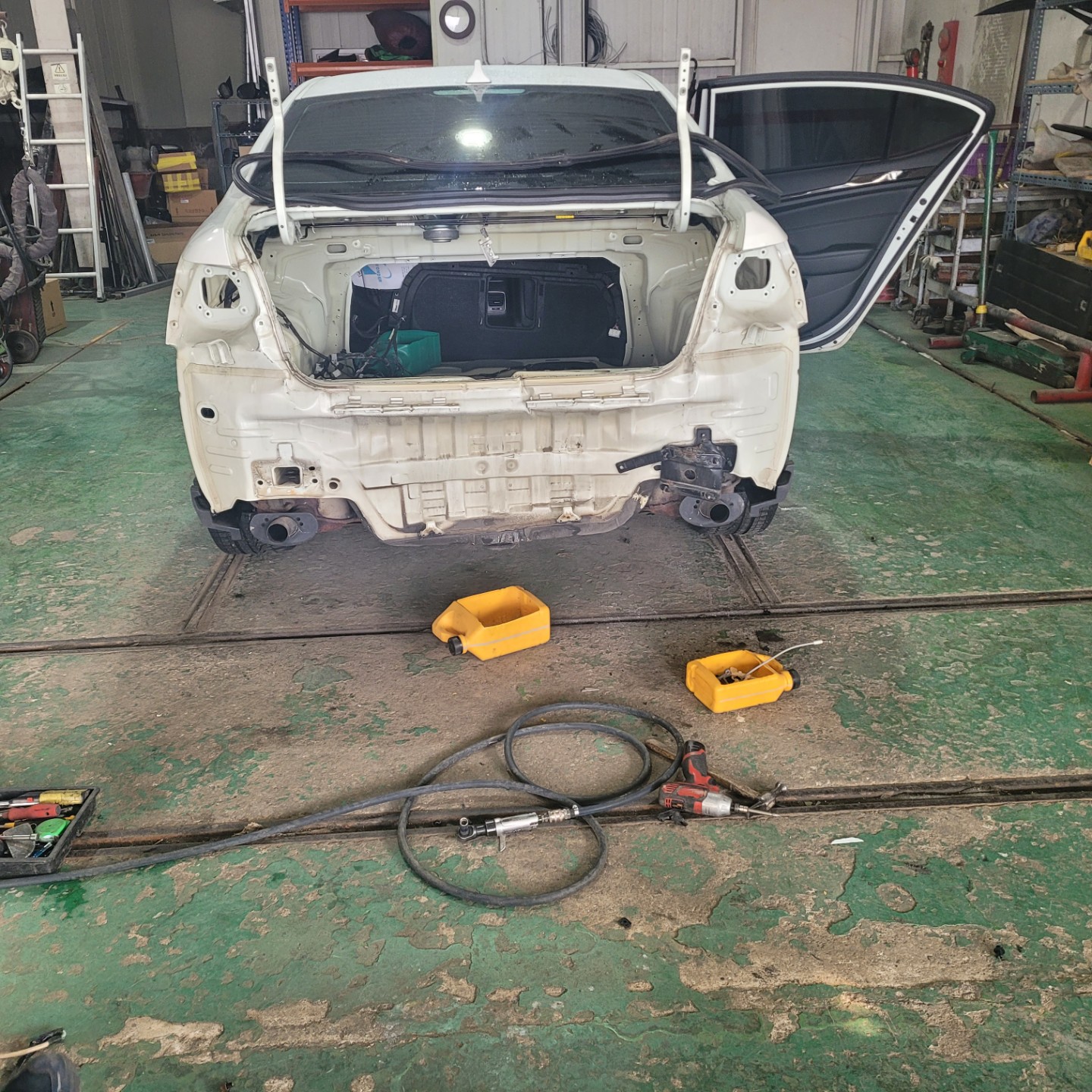 자가정비가 취미 입니다.