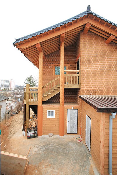 Post image 6