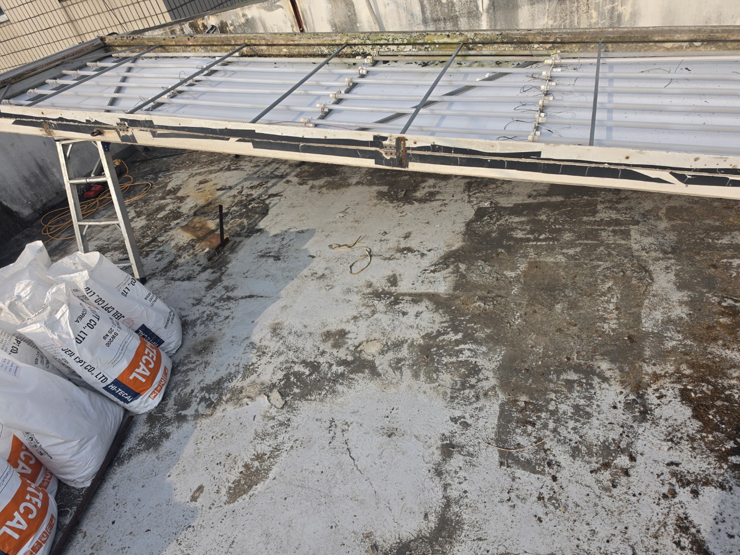 Post image 9