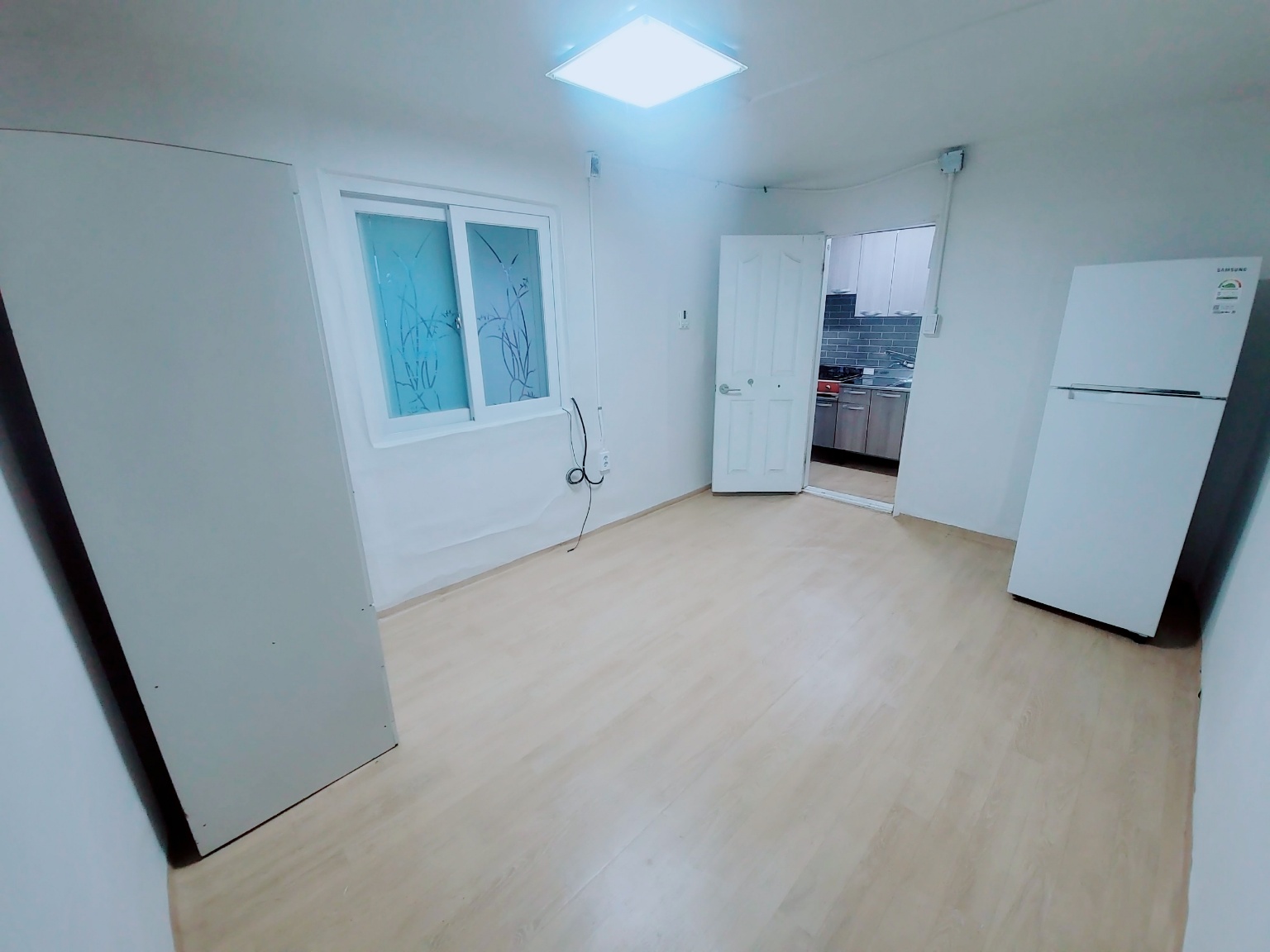Post image 42