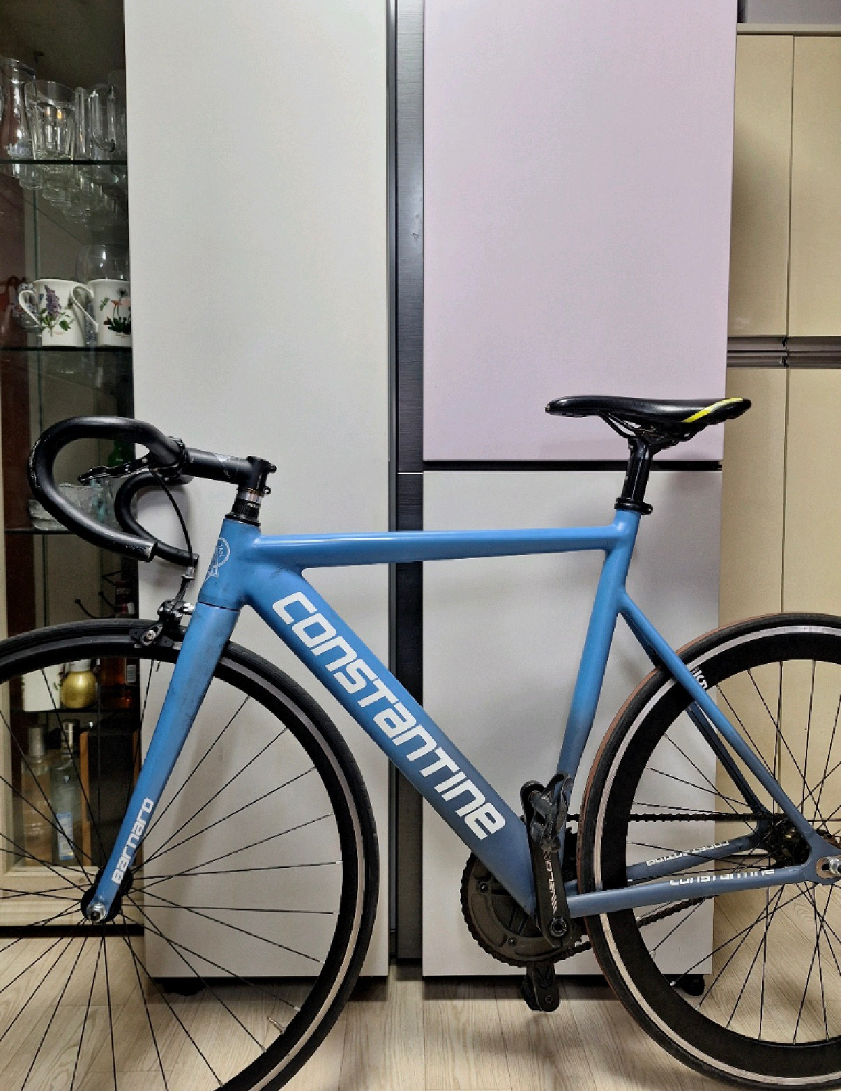 버나드 대차 더와주세요