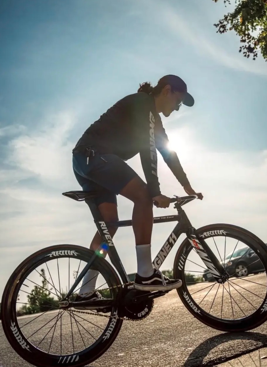 많은 정보 부탁드립니다