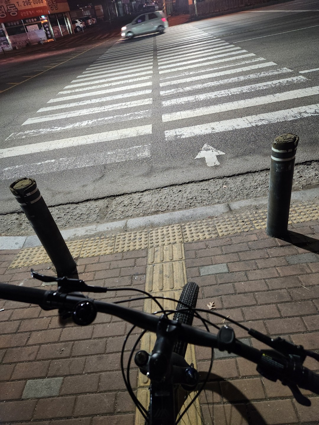 요즘은 저녁~새벽에 라이딩을 즐깁니다