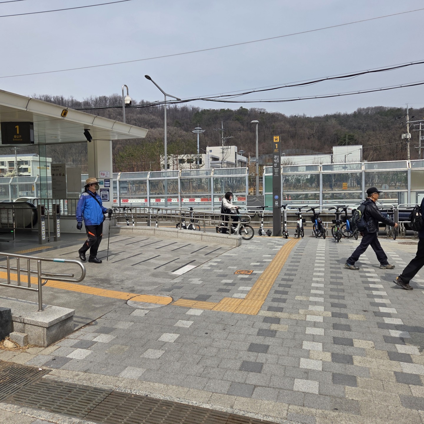 Post image 7