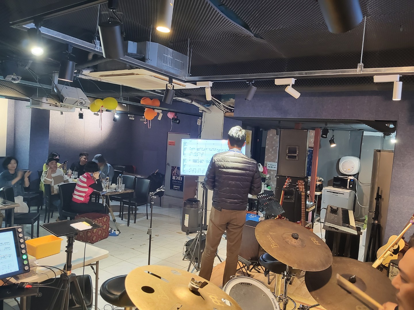 청춘음악실 정모 스케치