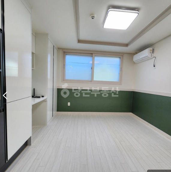 Post image 13
