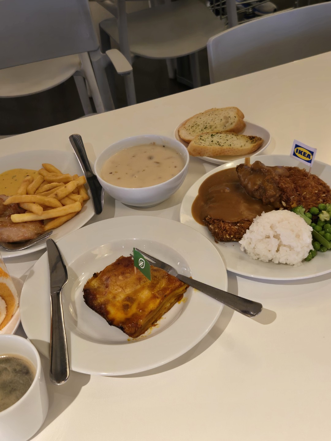 이케아 돈까스
