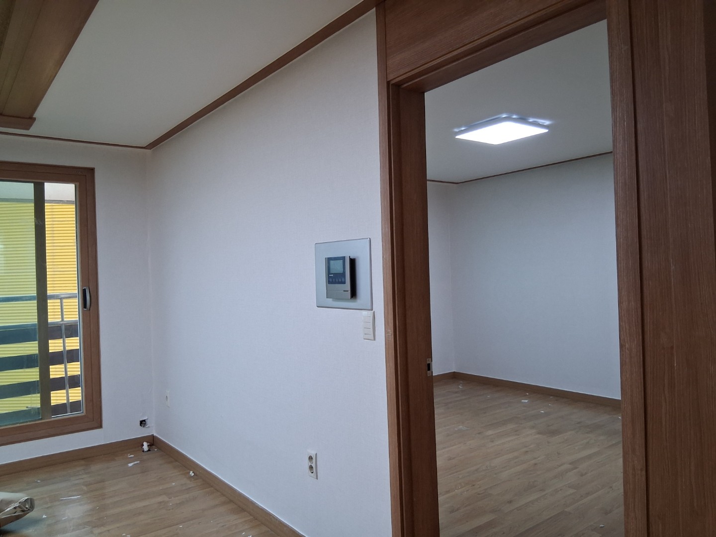 Post image 7