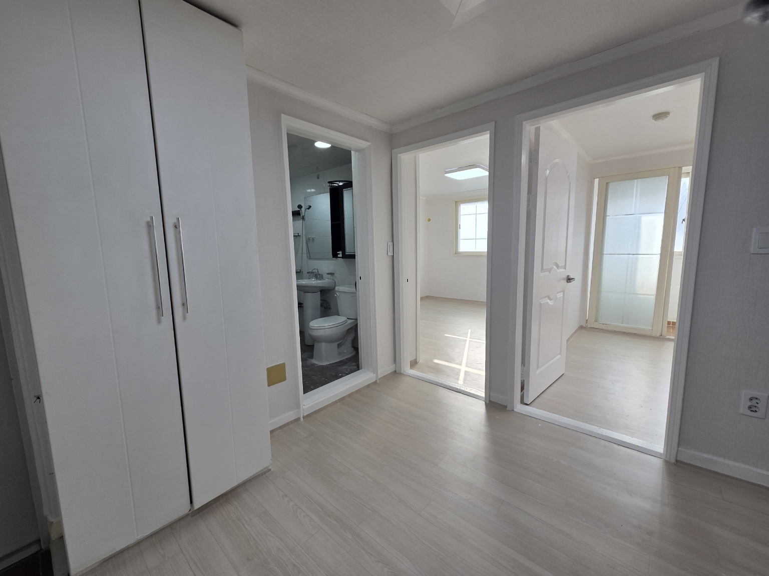 Post image 39