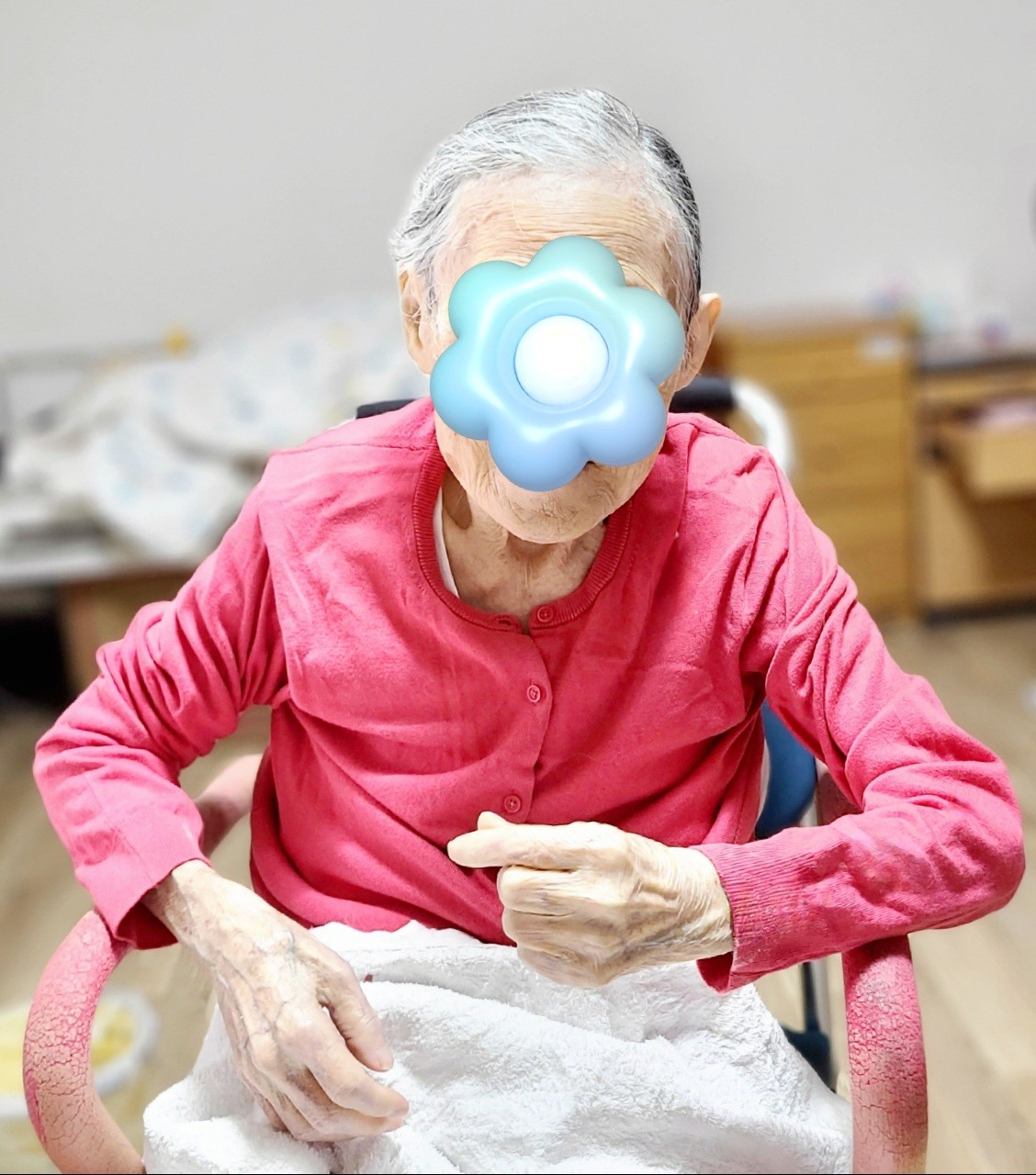 Post image 11