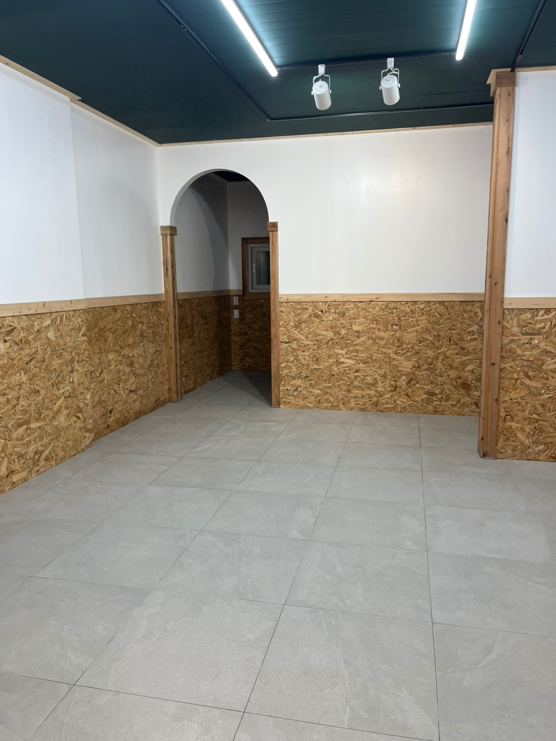 Post image 7