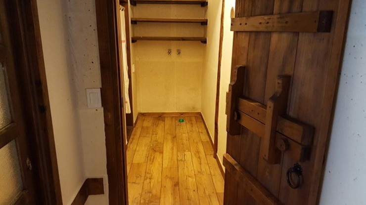 Post image 3