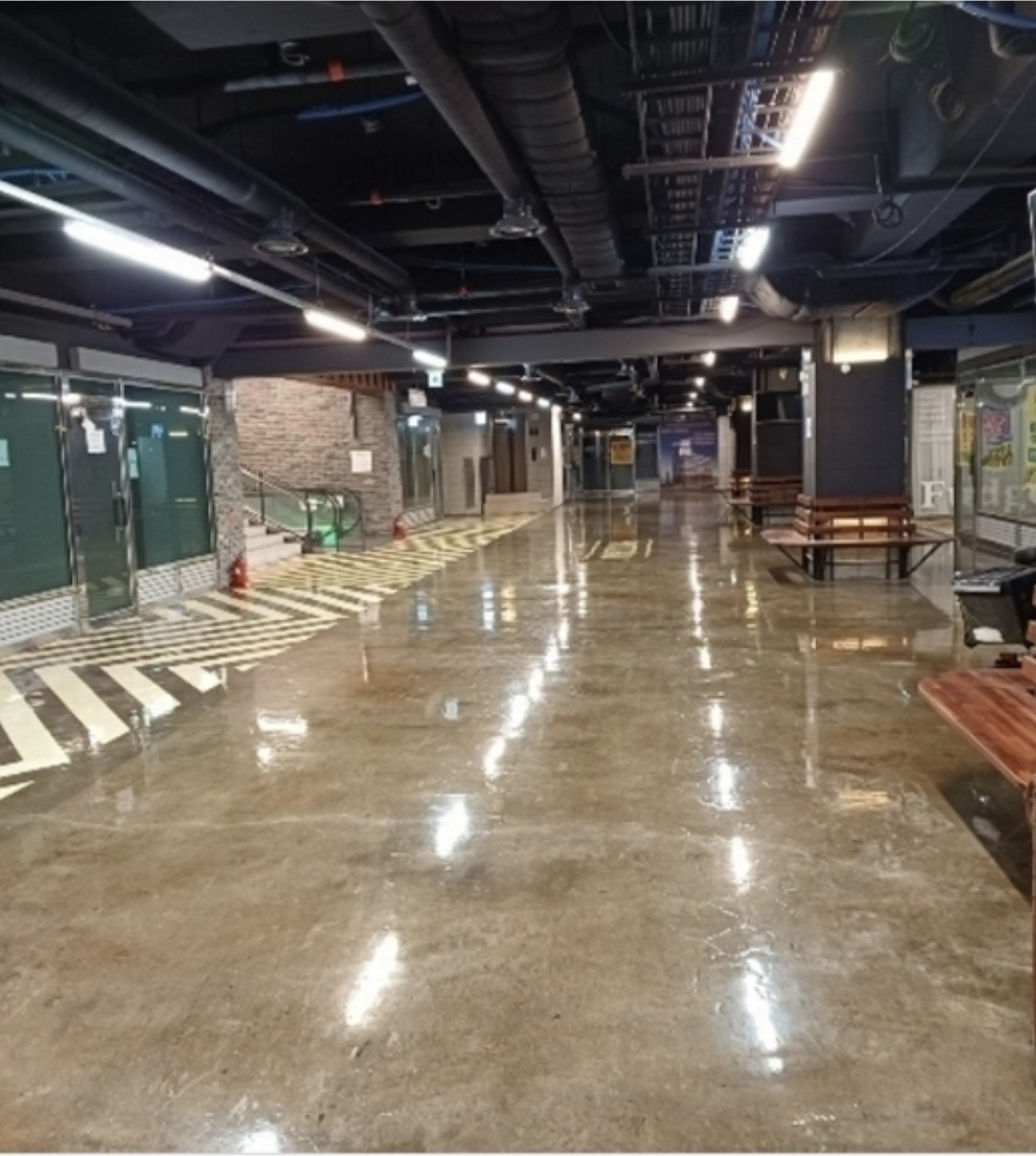 Post image 9