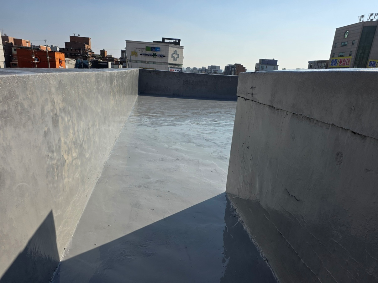 Post image 13