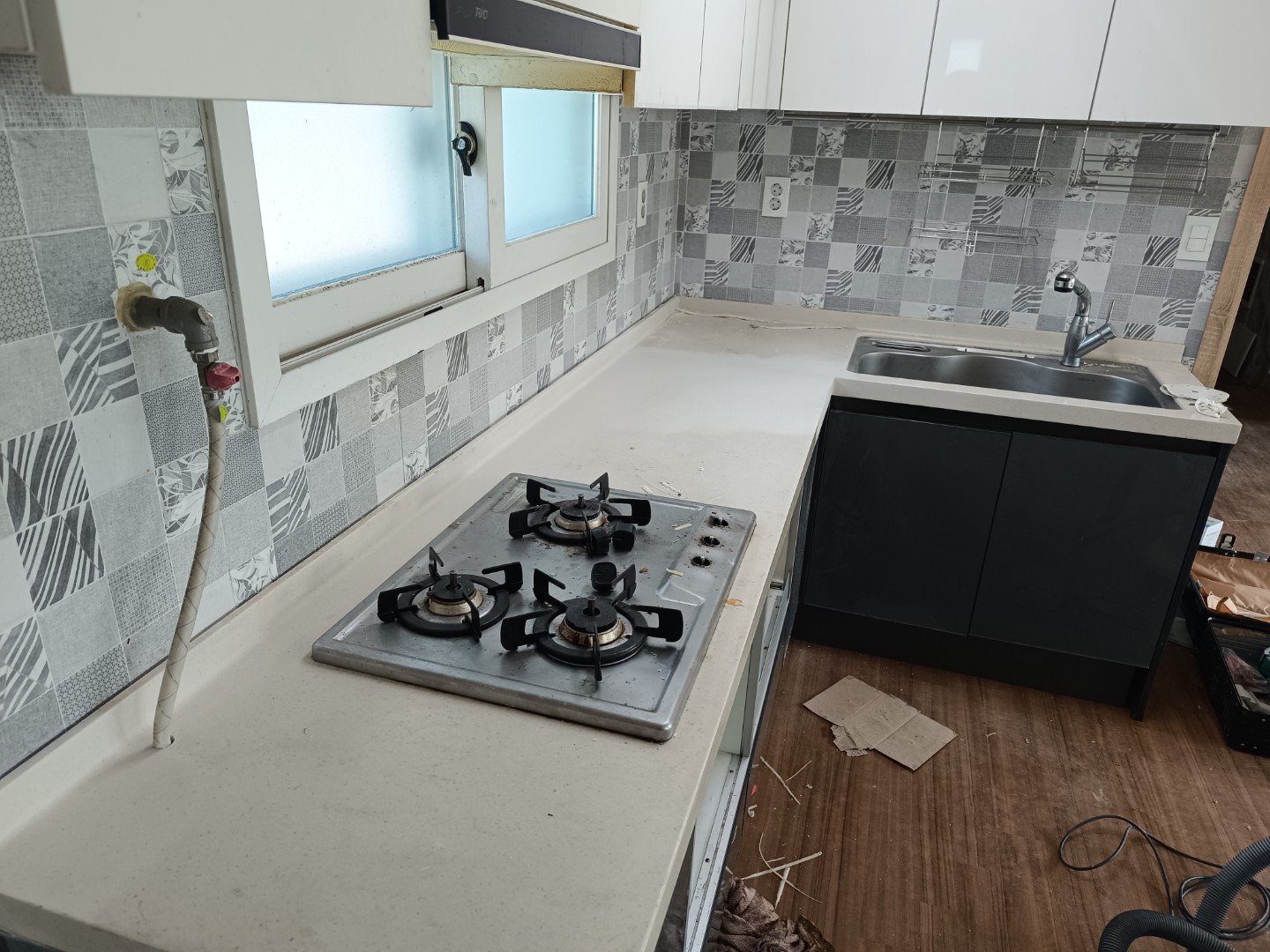 Post image 15