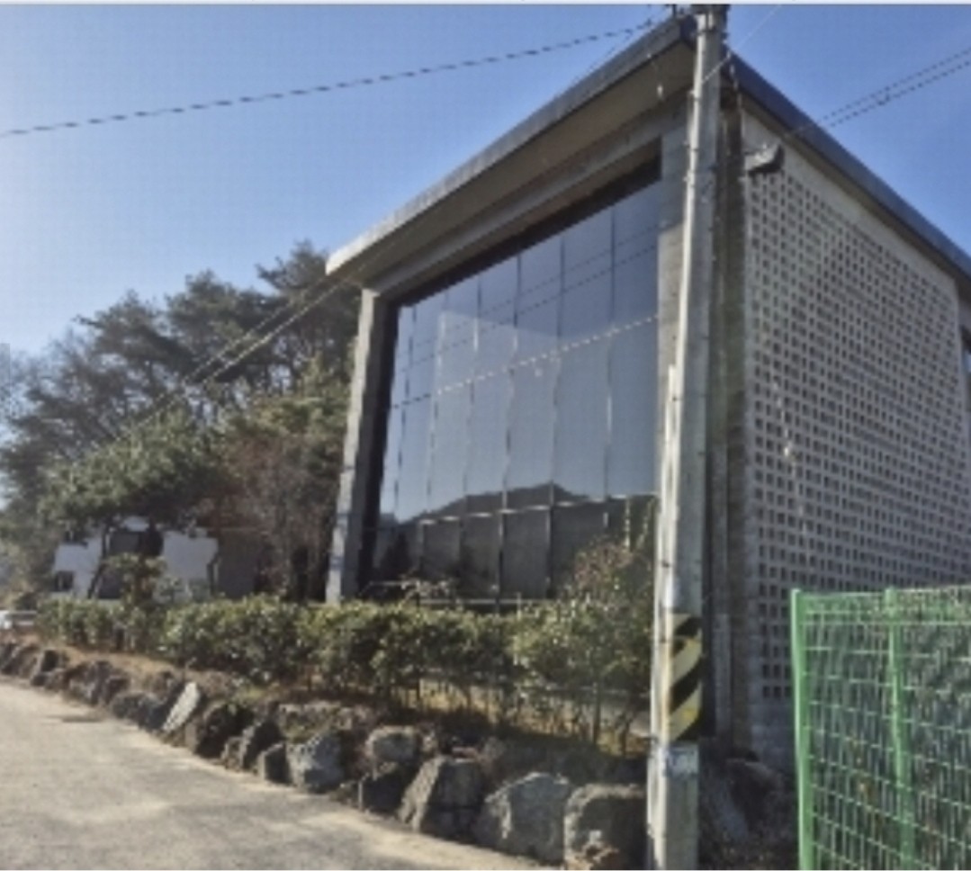 Post image 5