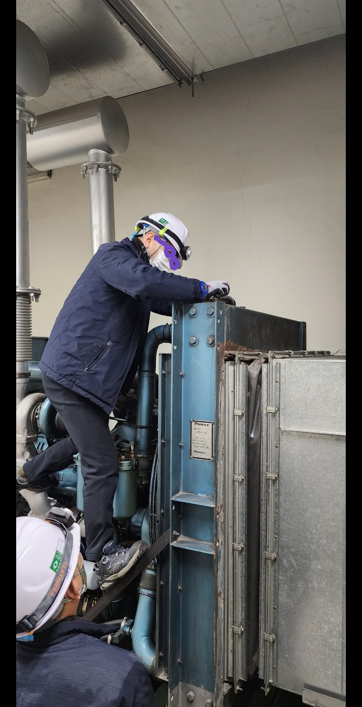 Post image 22