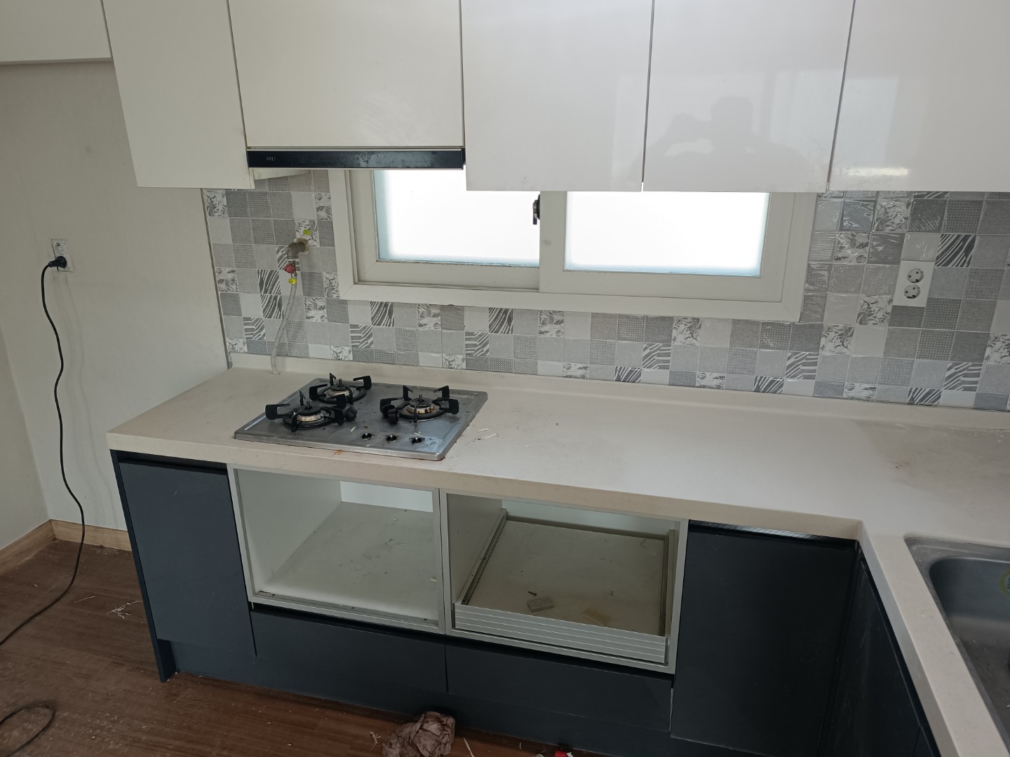 Post image 11