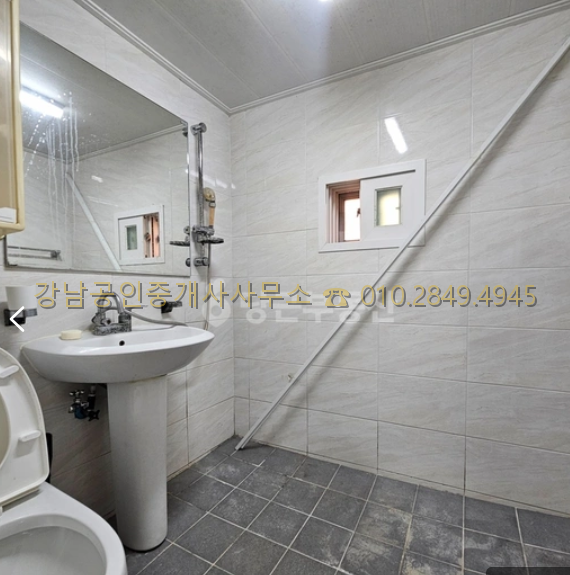 Post image 34