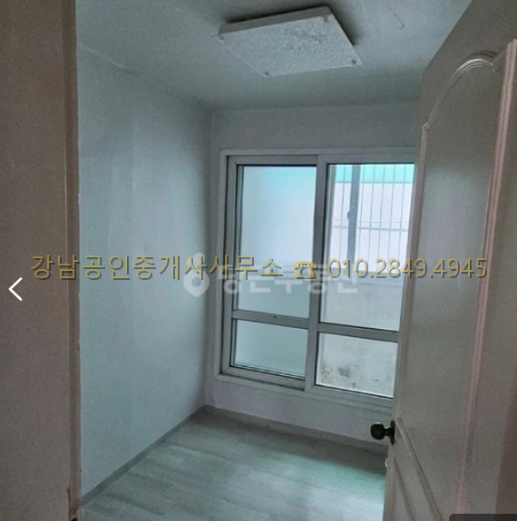 Post image 50