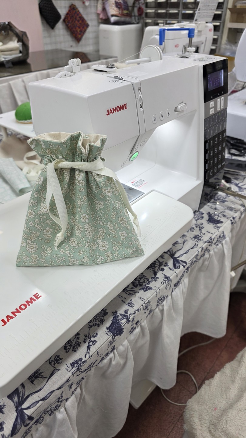 Post image 18