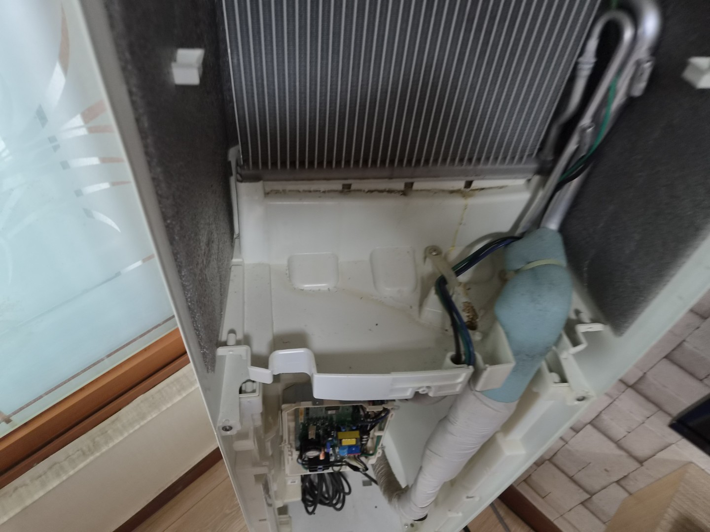 Post image 9