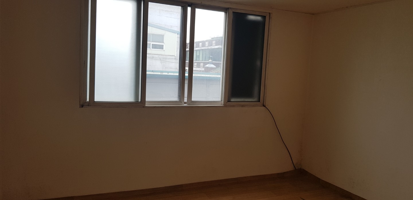 Post image 6