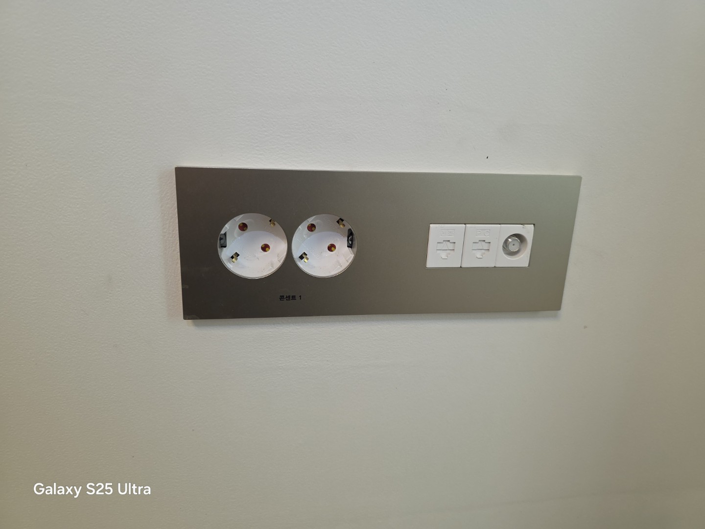 Post image 37