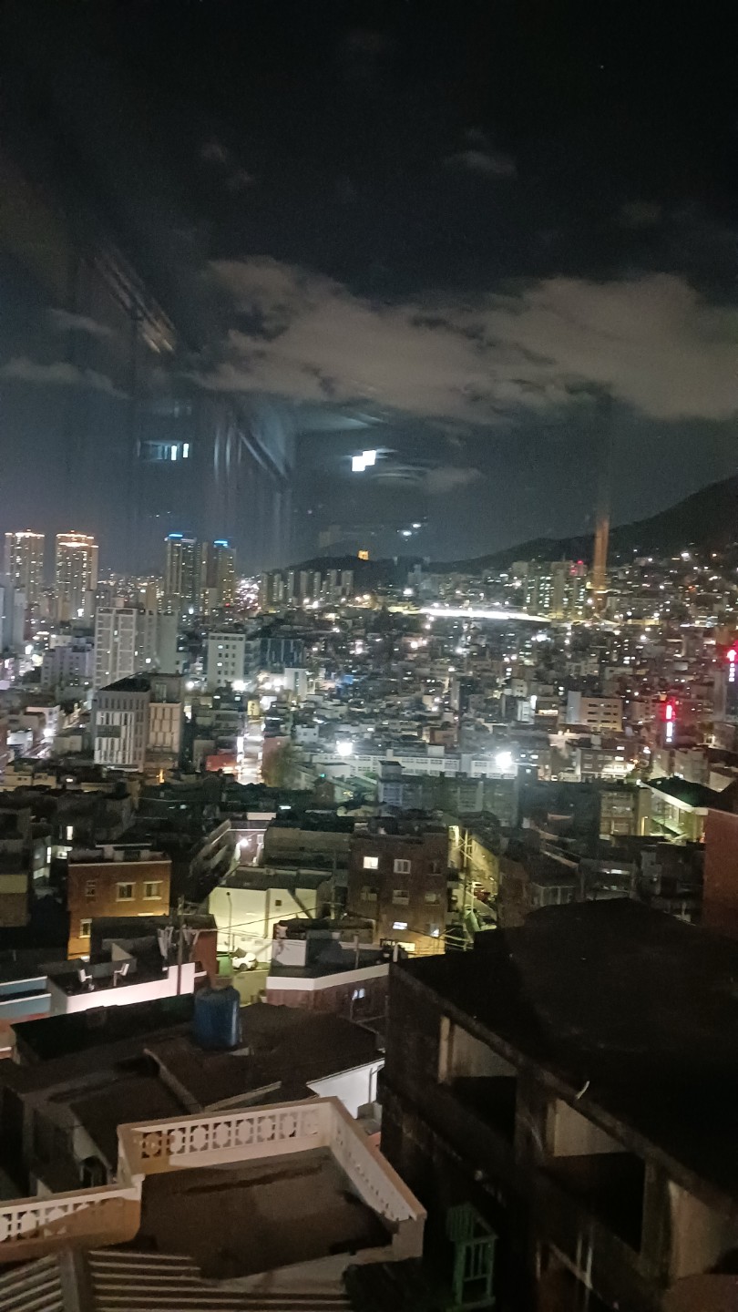 Post image 7
